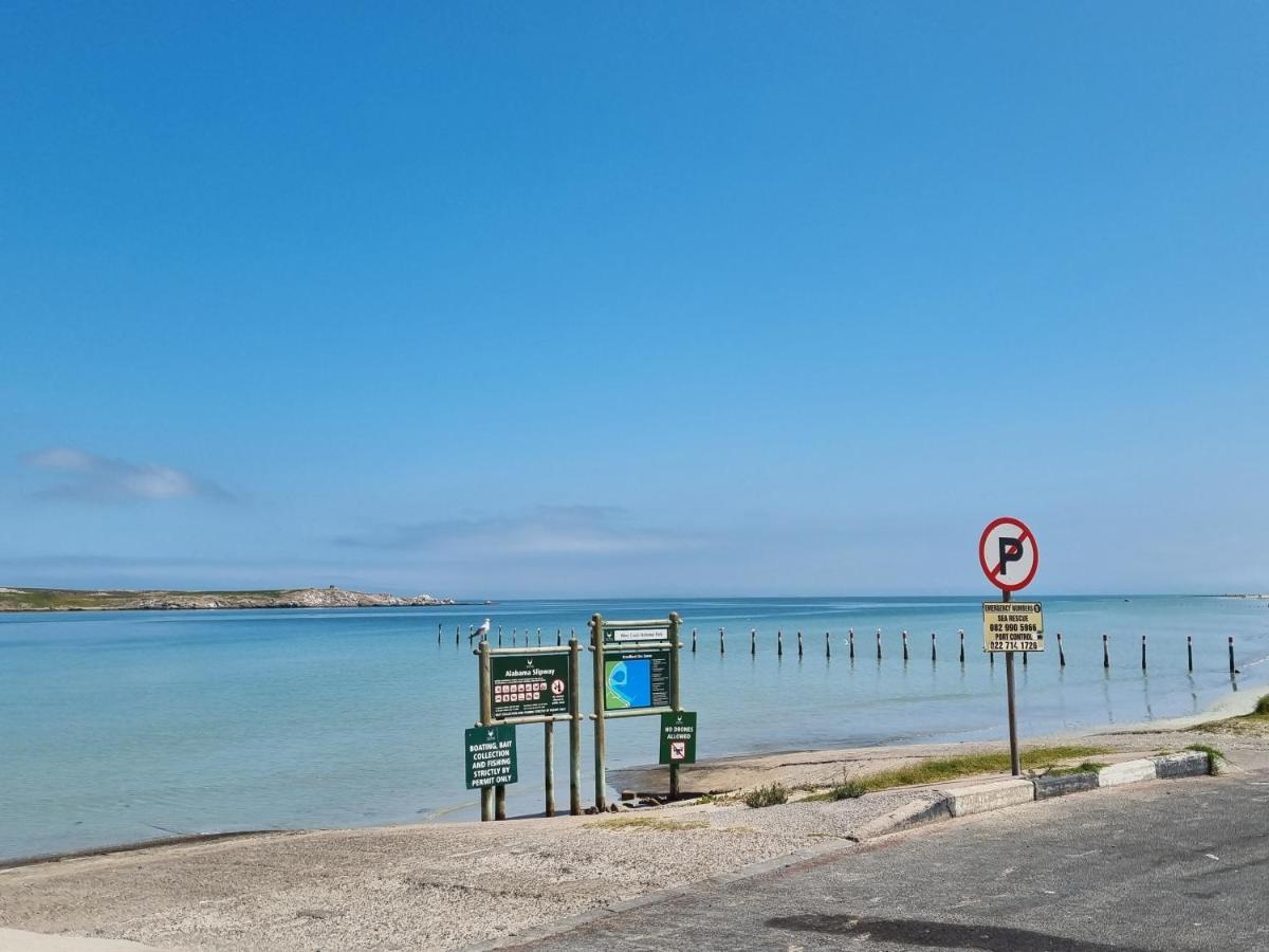 Modern Apartment Close To Kite Beach Langebaan Exterior photo